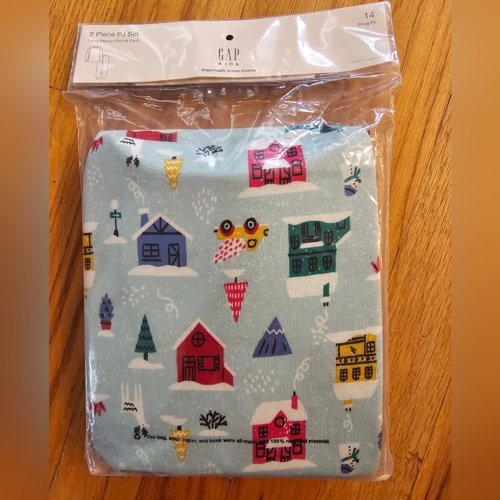 NWT GAP Christmas Pajamas